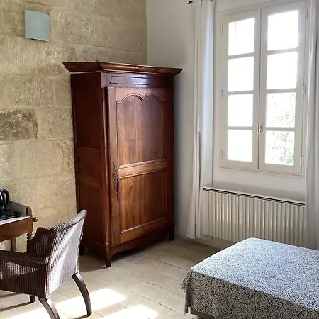 La Garrigue Nocleg ze śniadaniem 3*