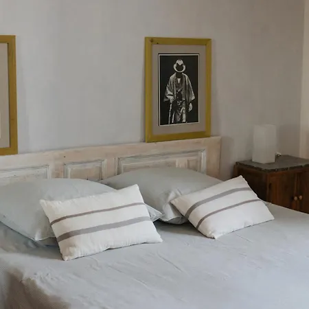 Nocleg ze śniadaniem La Garrigue Galargues